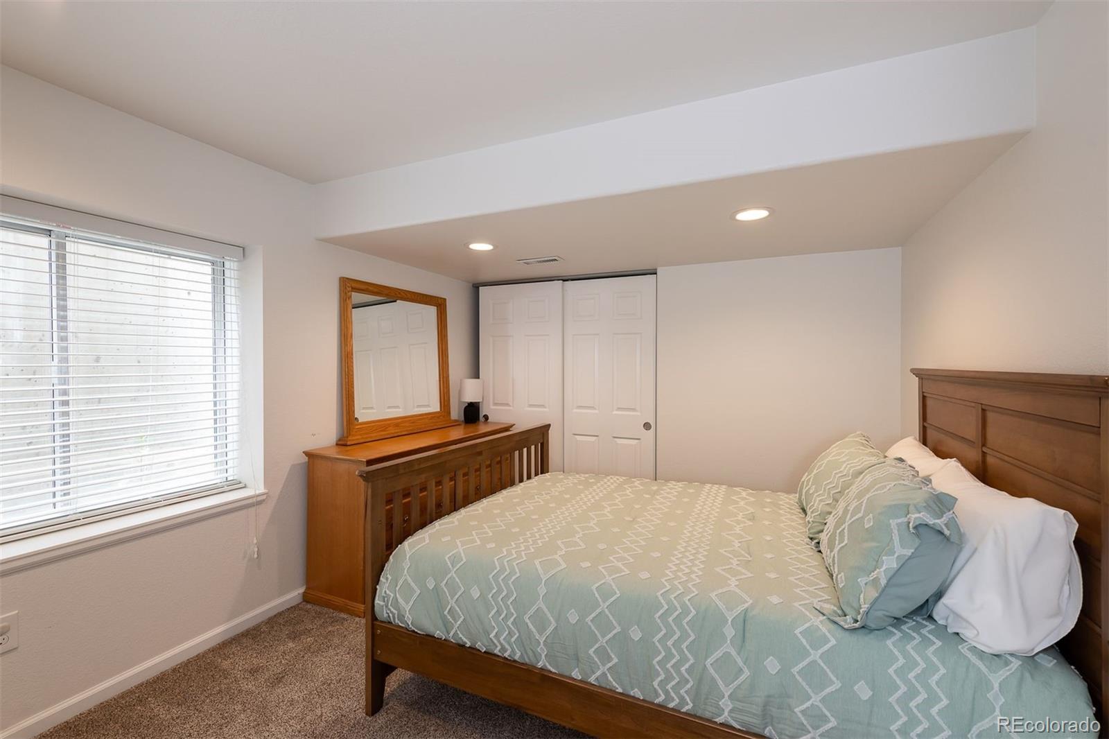 6269 Devinney Circle