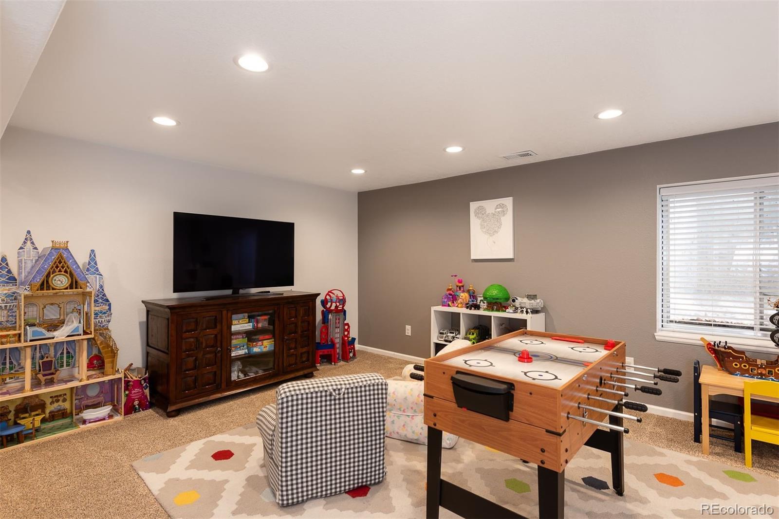 6269 Devinney Circle