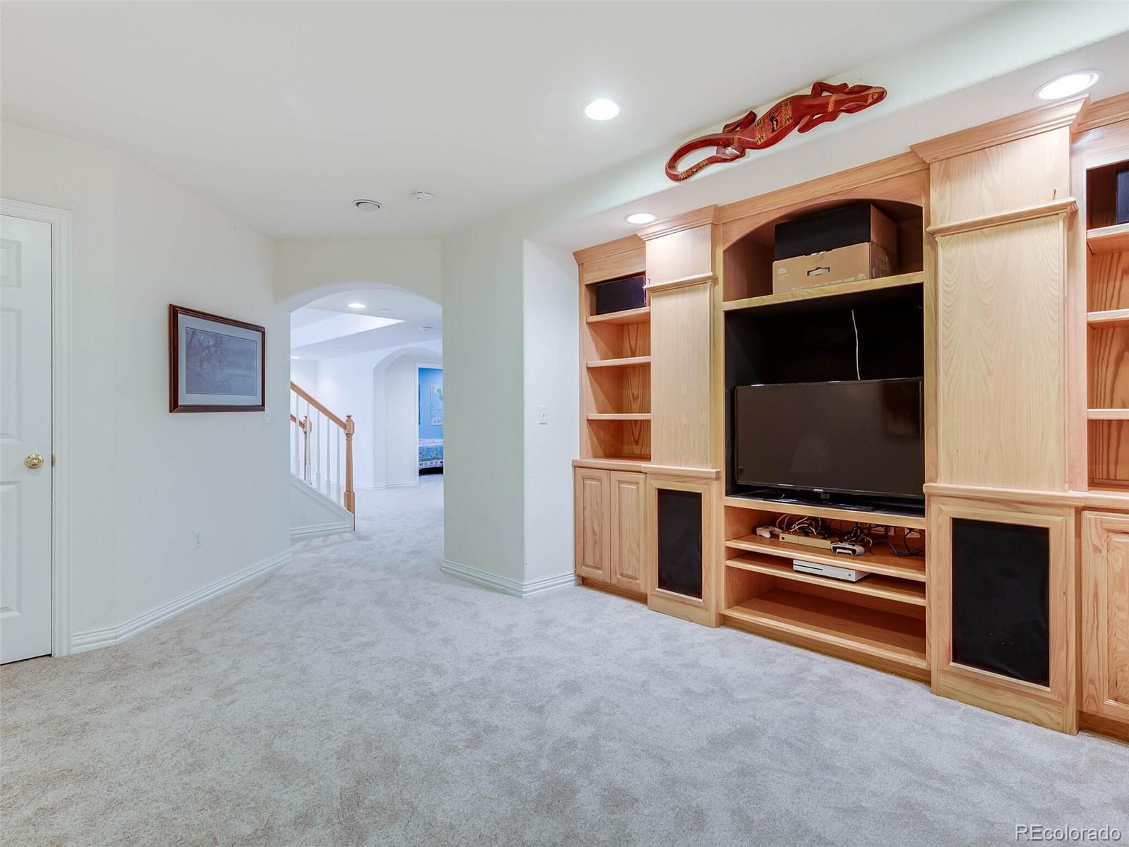1011 S Valentia Street Unit: 147