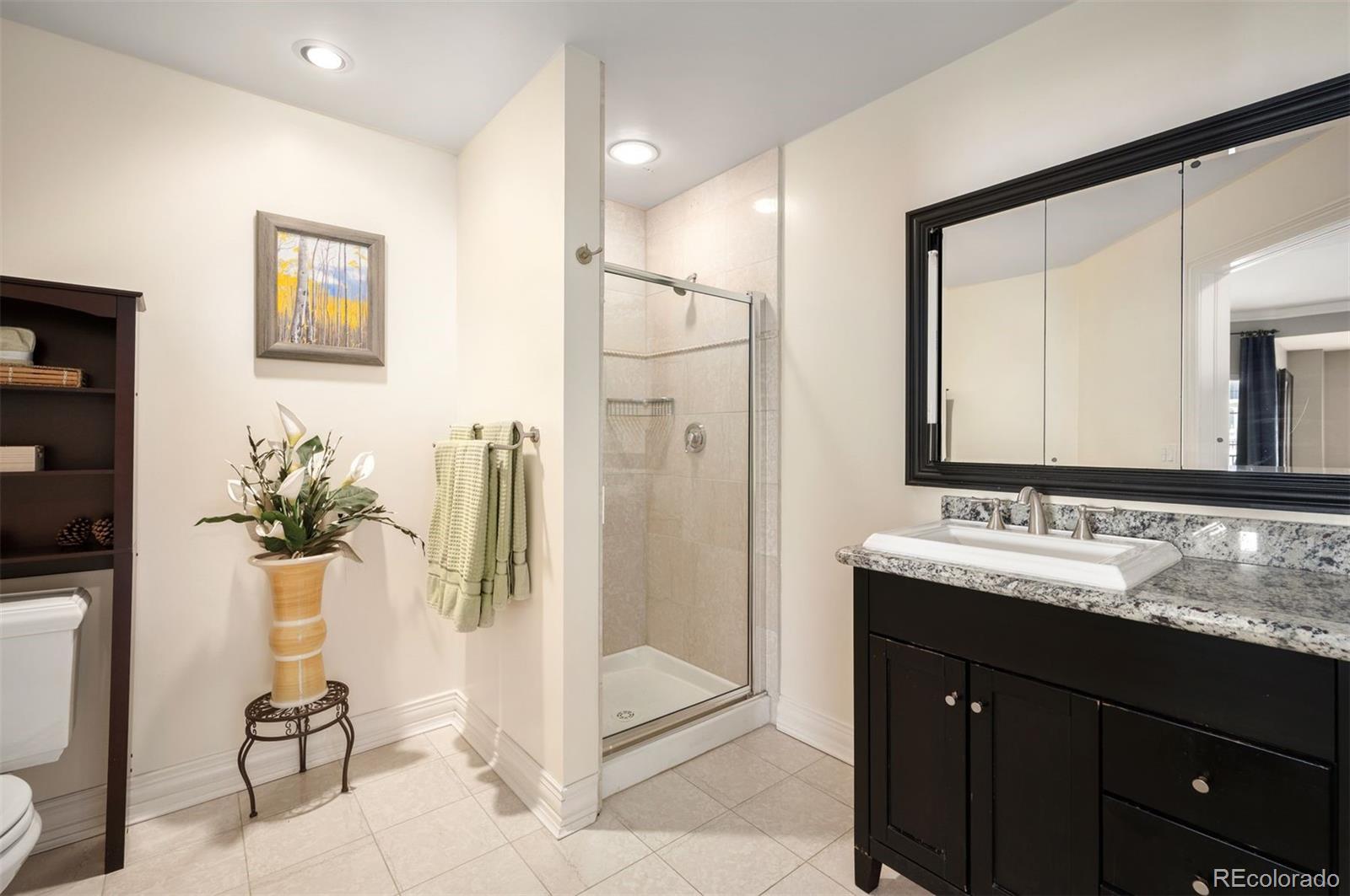 300 W 11th Avenue Unit: 15F