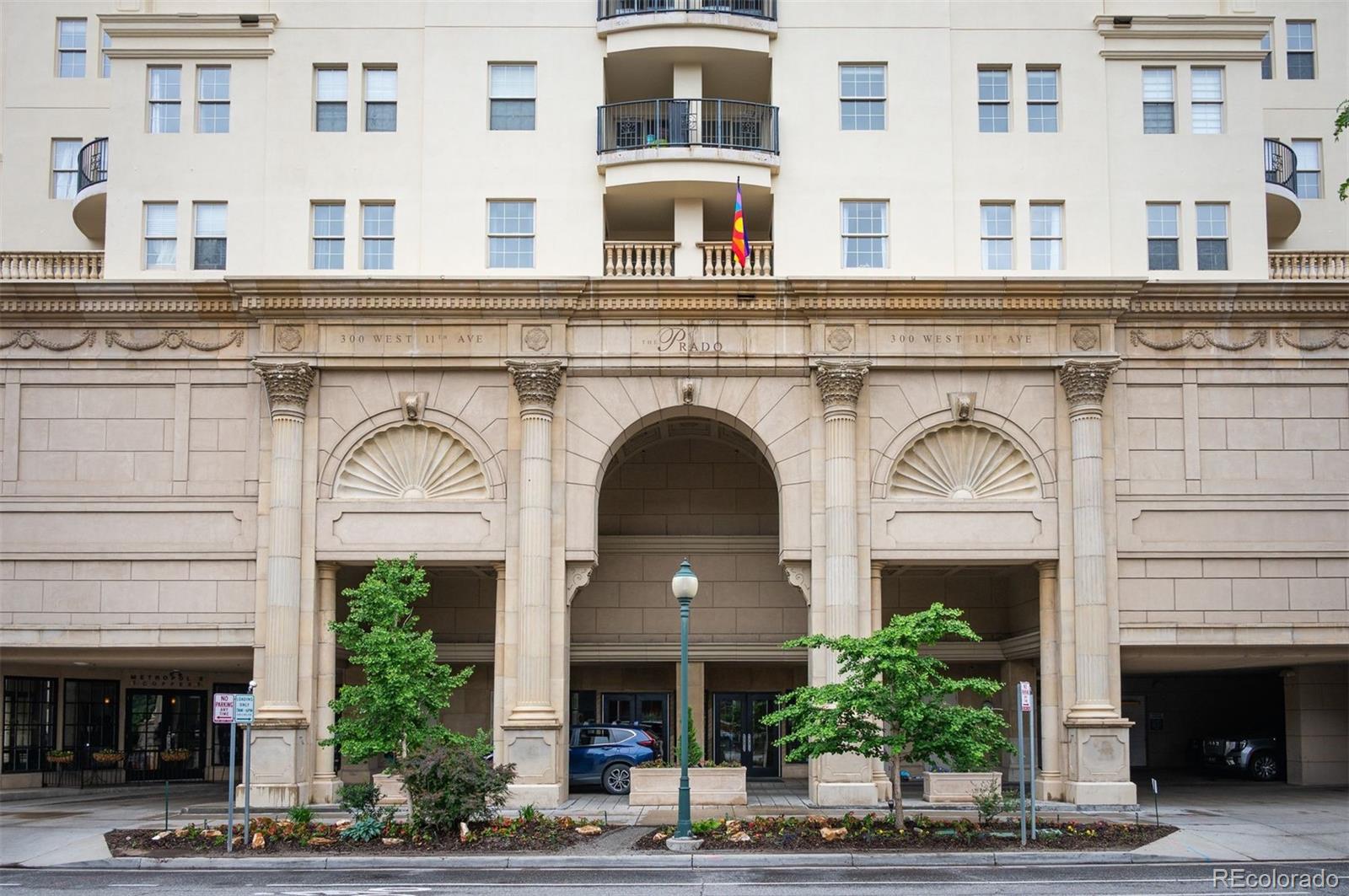 300 W 11th Avenue Unit: 15F
