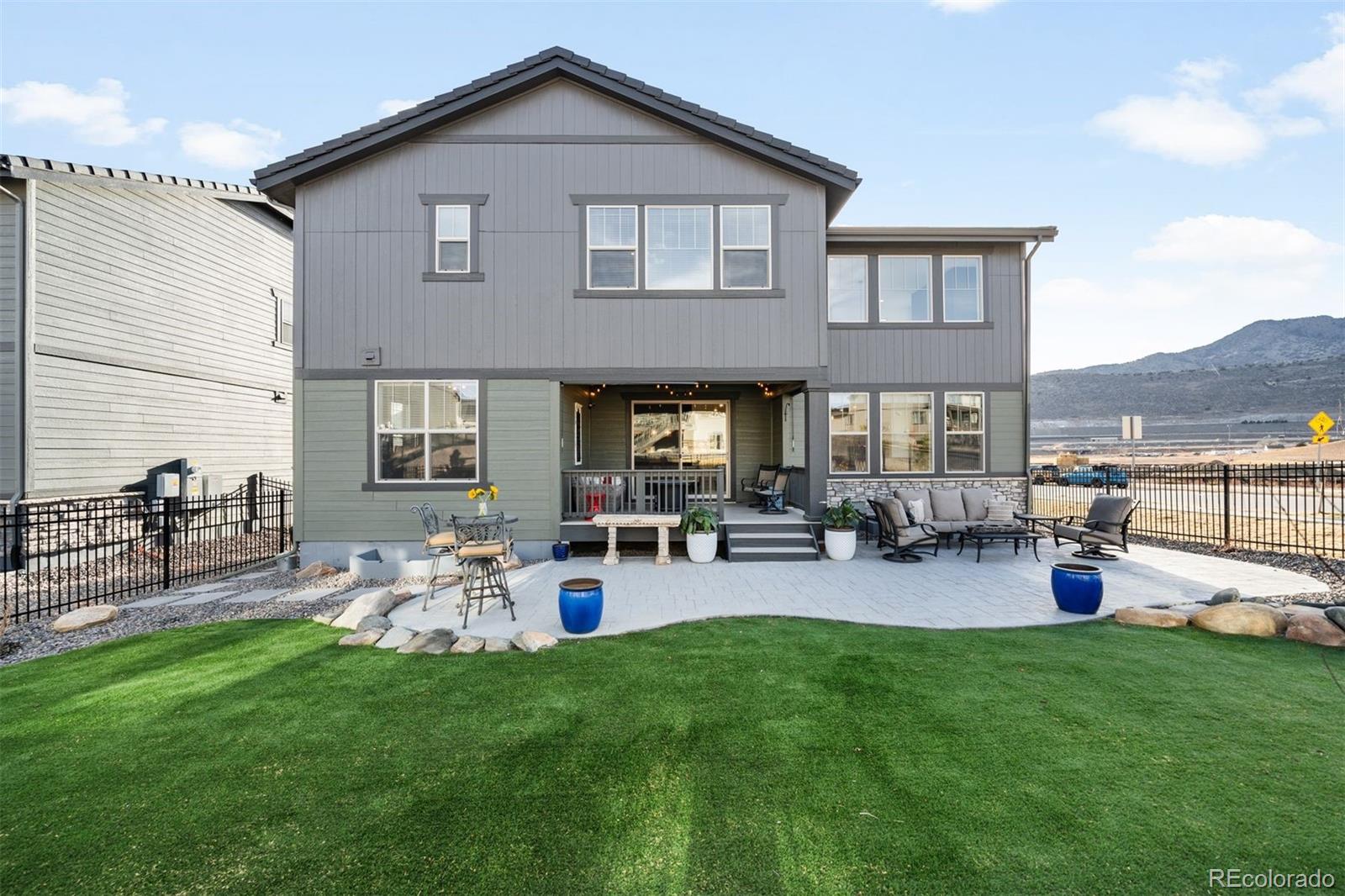 15475 W Columbia Avenue