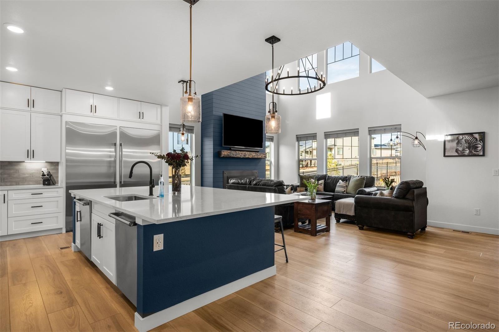 15475 W Columbia Avenue