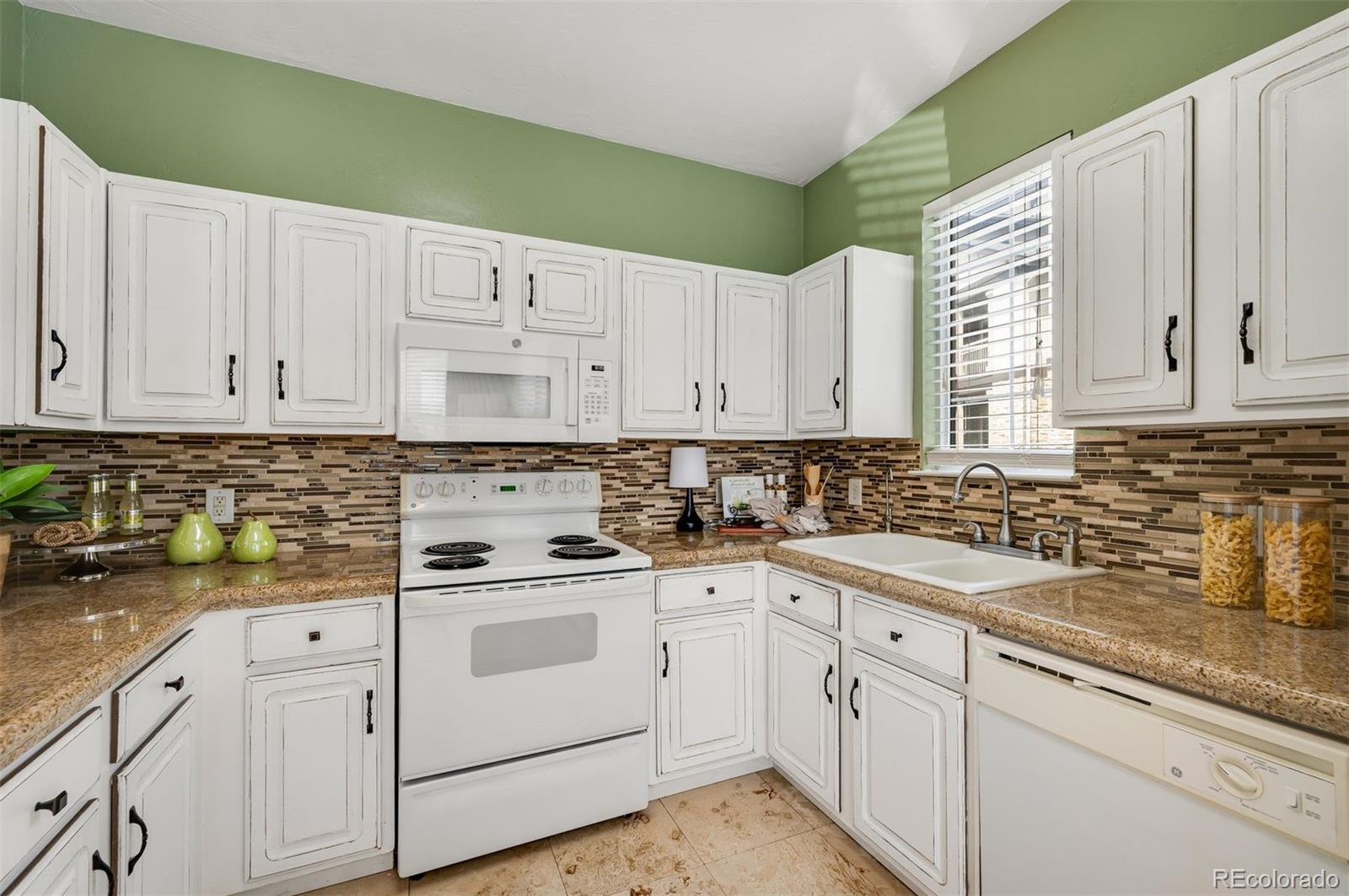7489 S Quail Circle Unit: 813