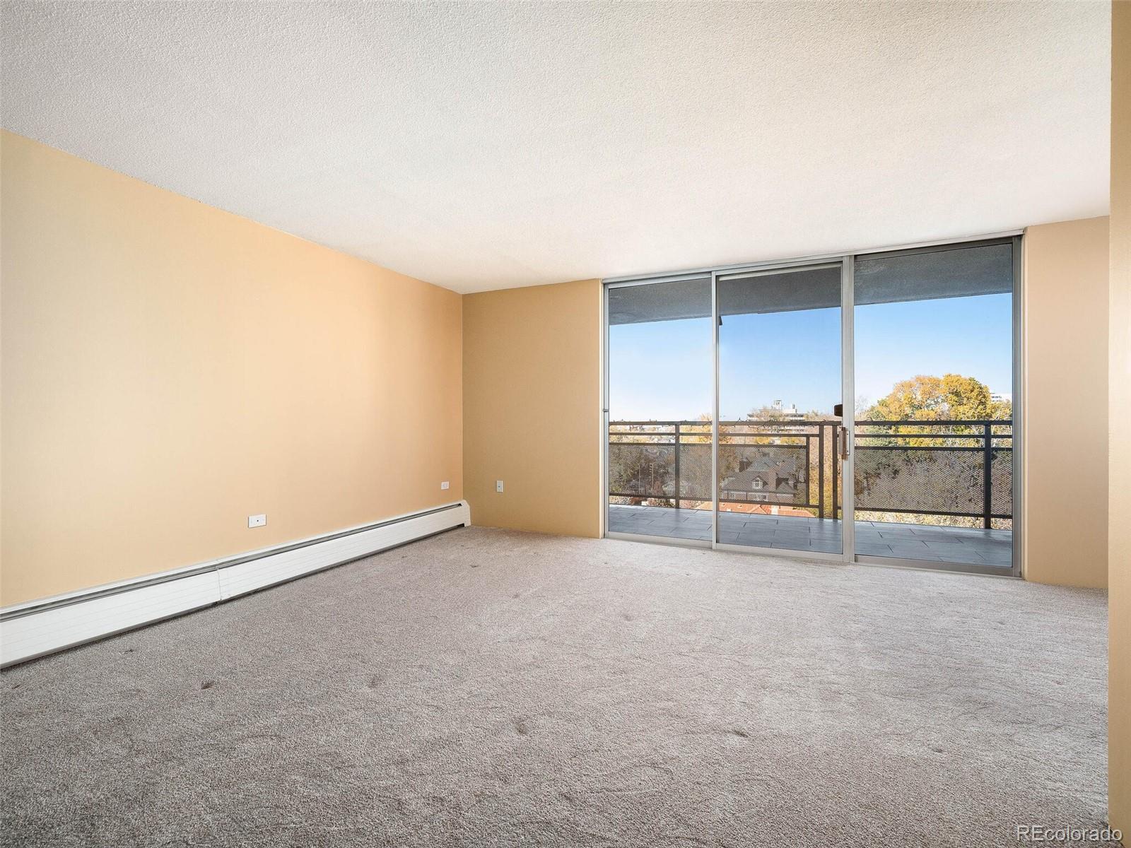 909 N Lafayette Street Unit: 802