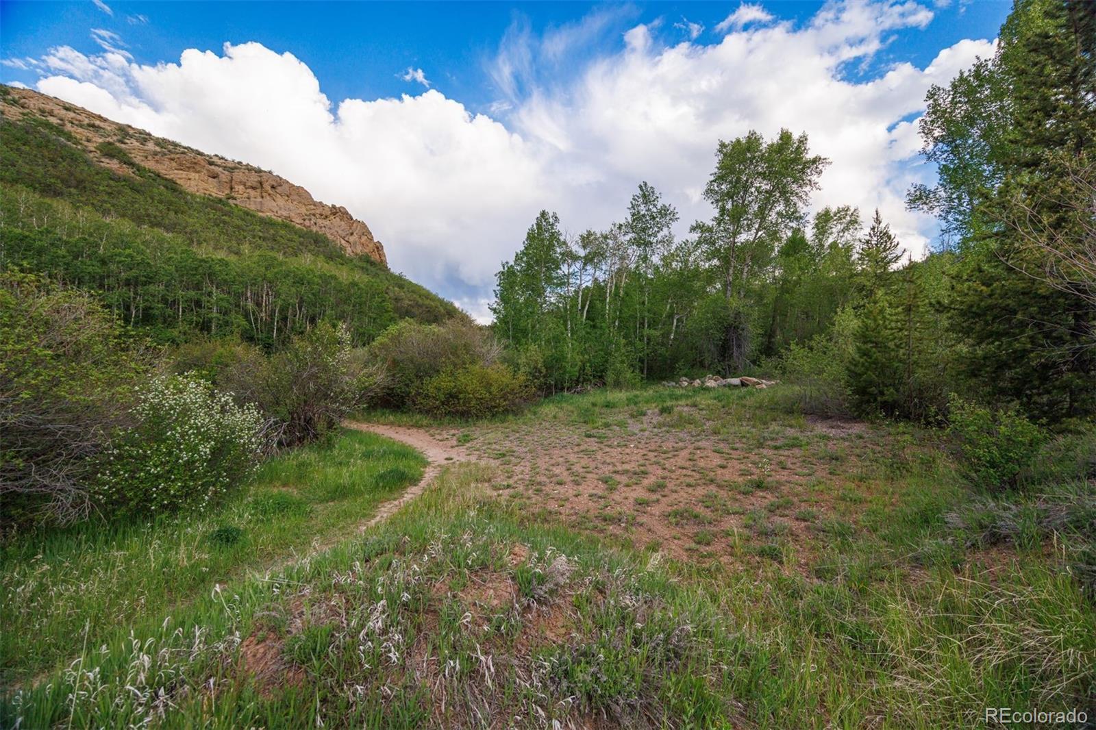 22090 County Road 212