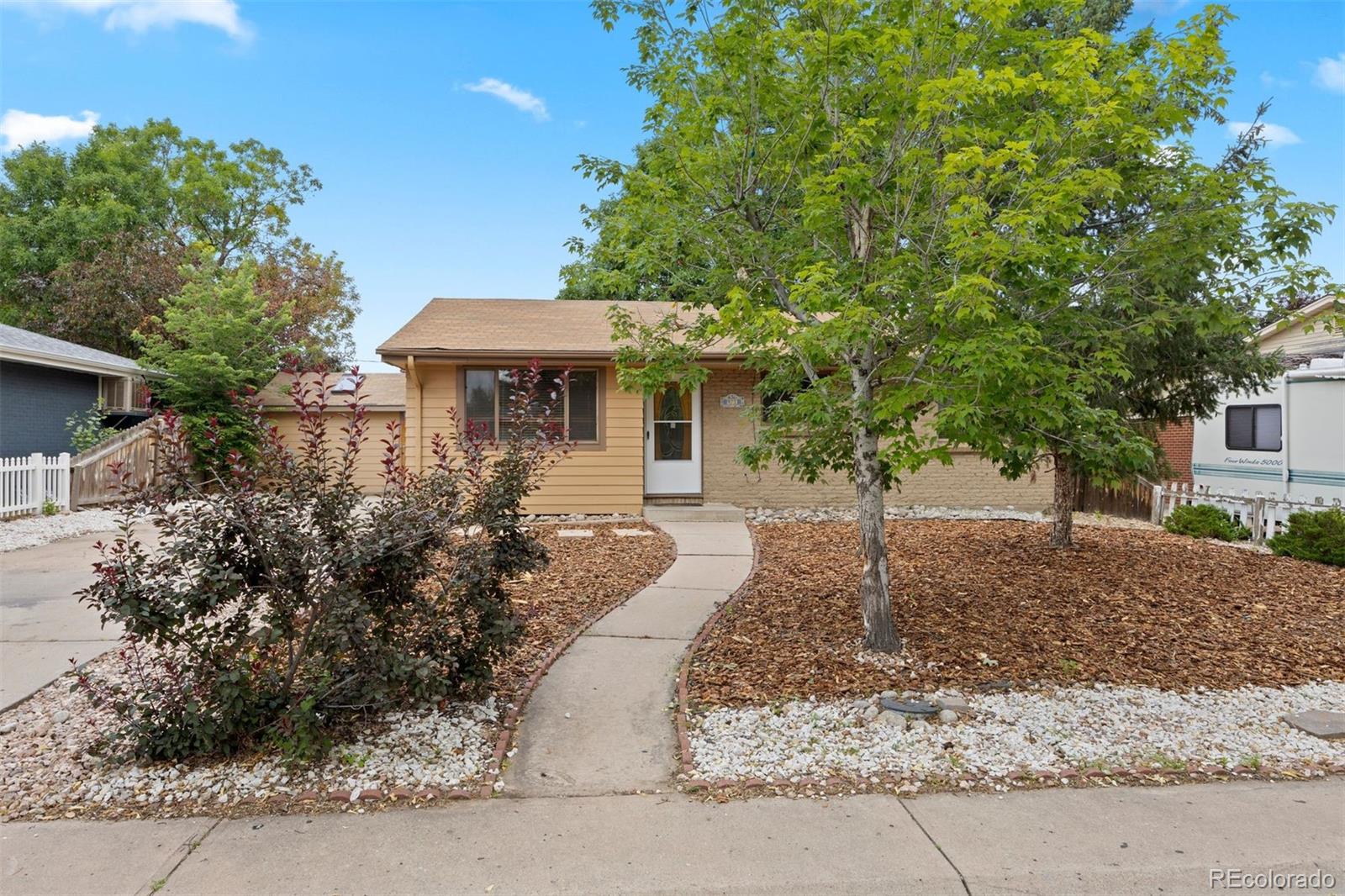 971 S Ironton Street