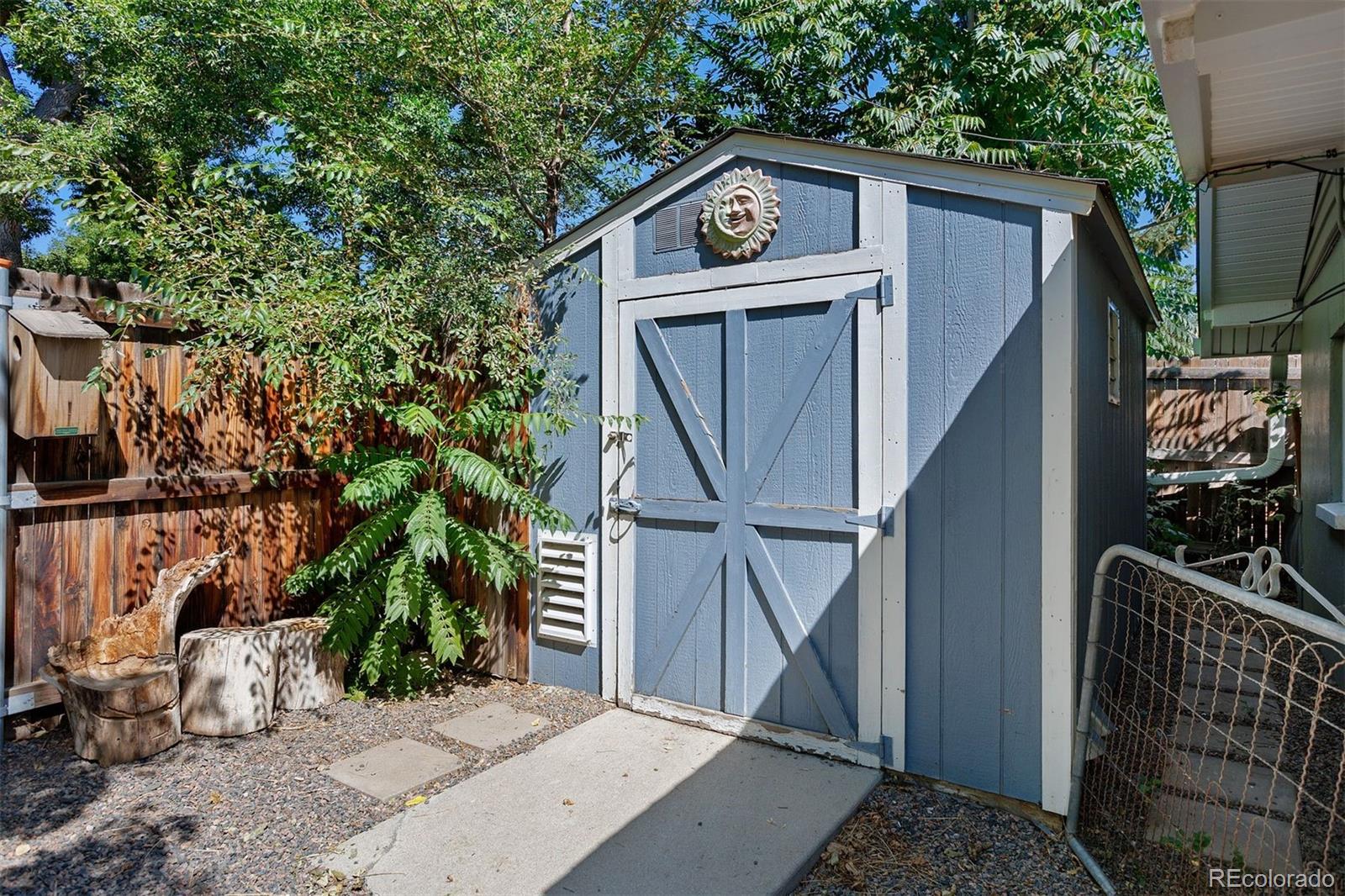 2843 Benton Street