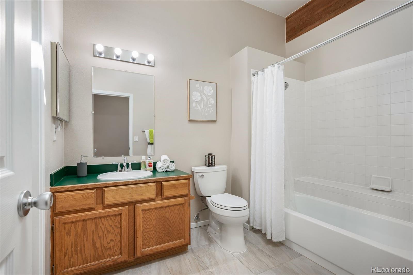 23585 Genesee Village Road Unit: E