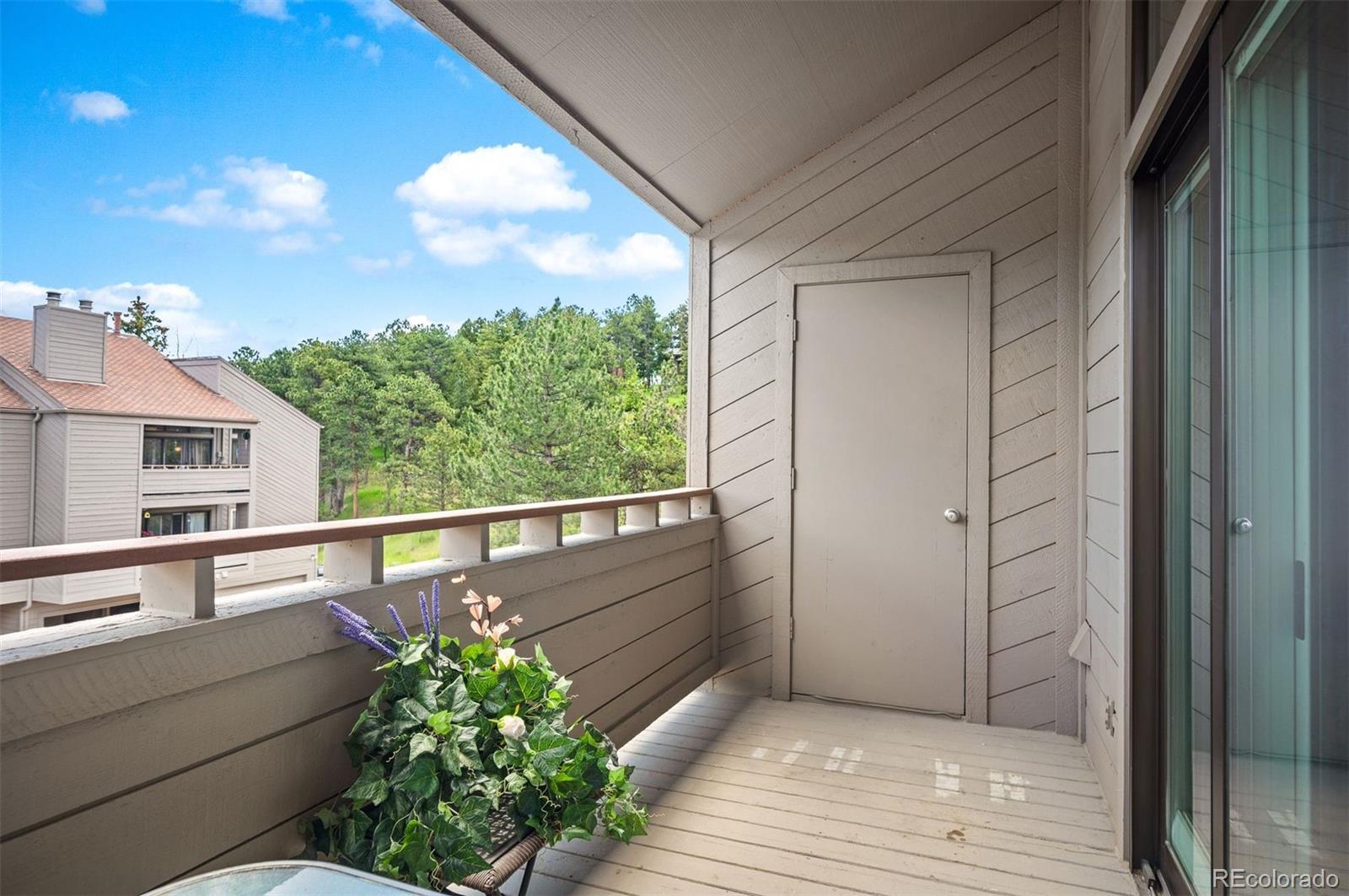 23585 Genesee Village Road Unit: E