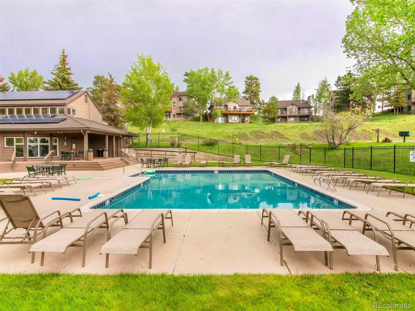 23585 Genesee Village Road Unit: E