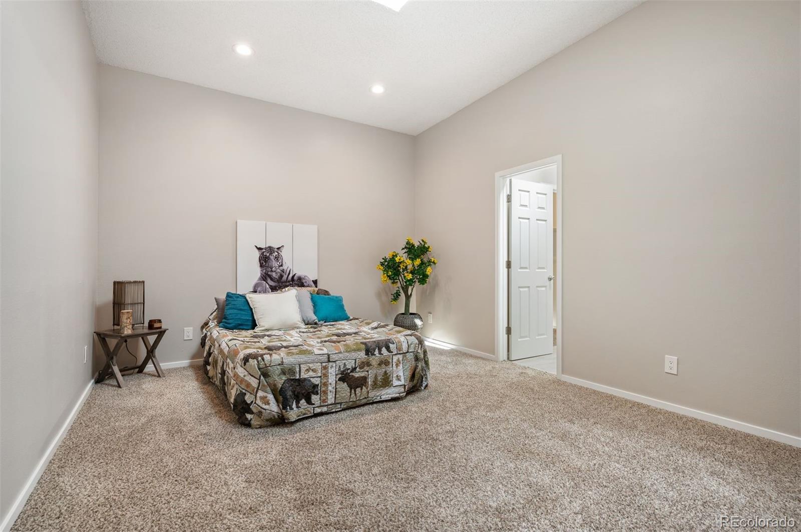23585 Genesee Village Road Unit: E