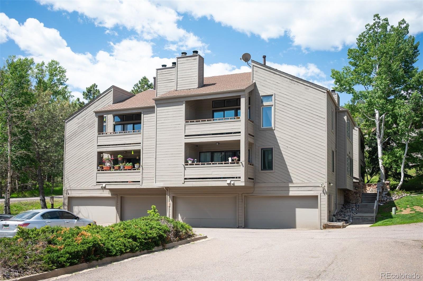 23585 Genesee Village Road Unit: E