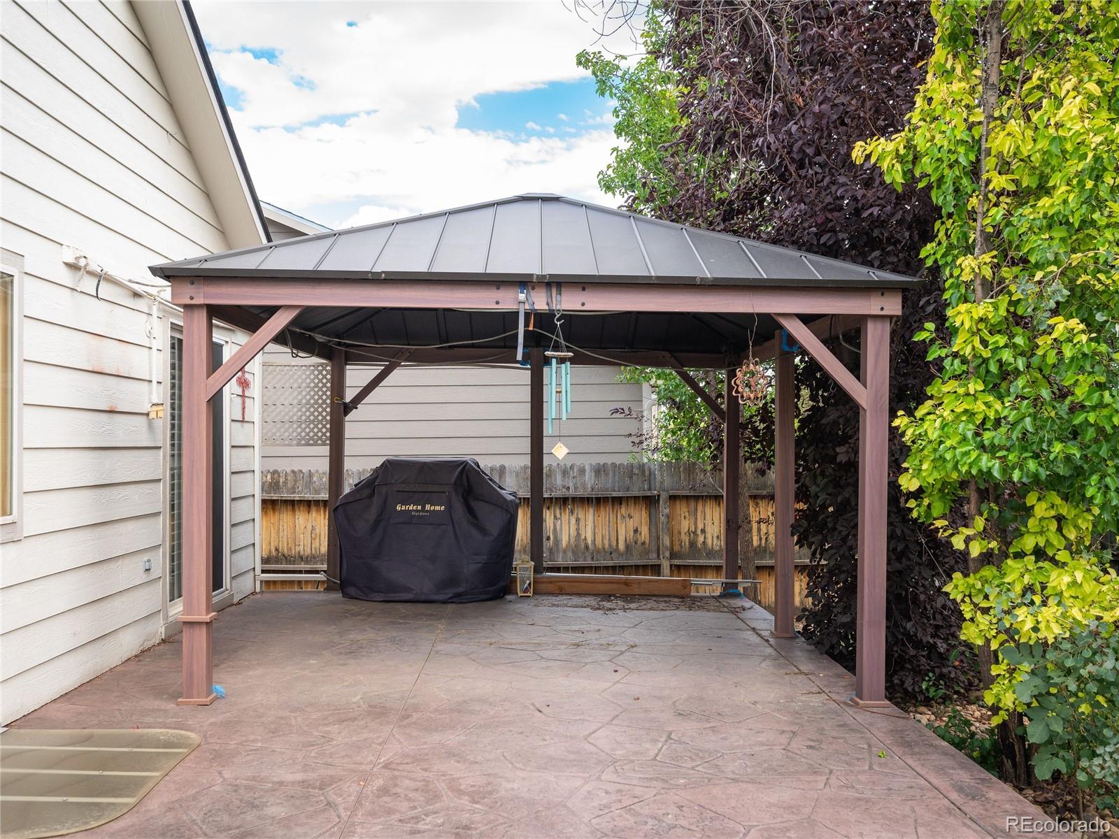 11302 W Prentice Drive