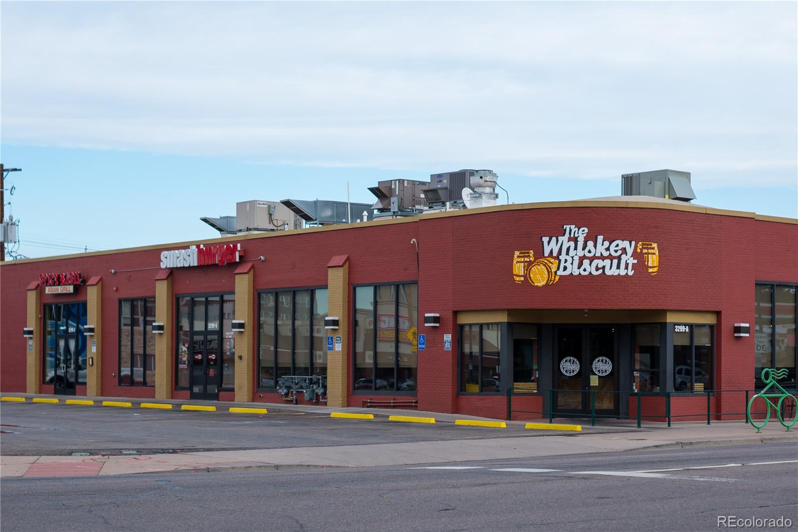 2910-2912 S Delaware Street