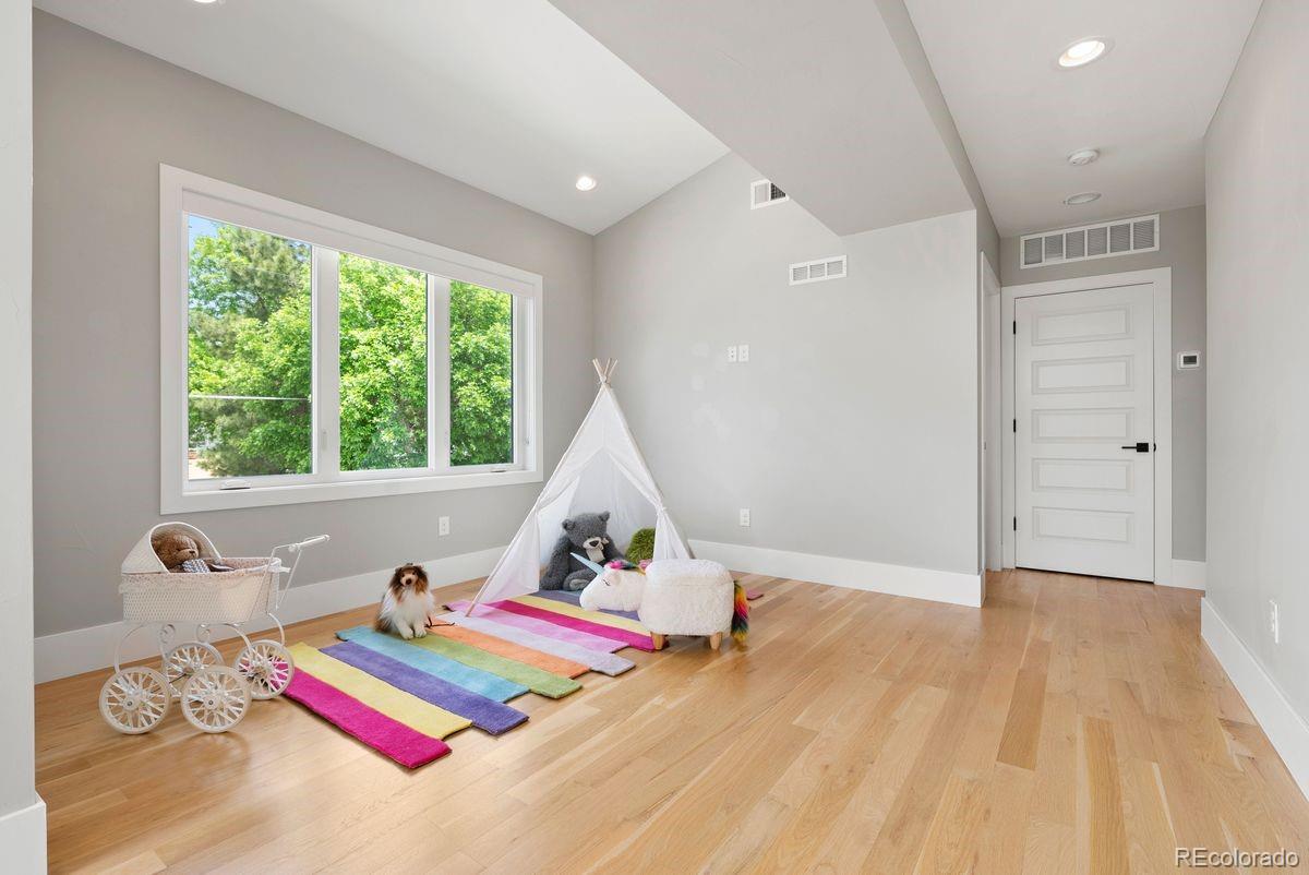 1500 S Elizabeth Street