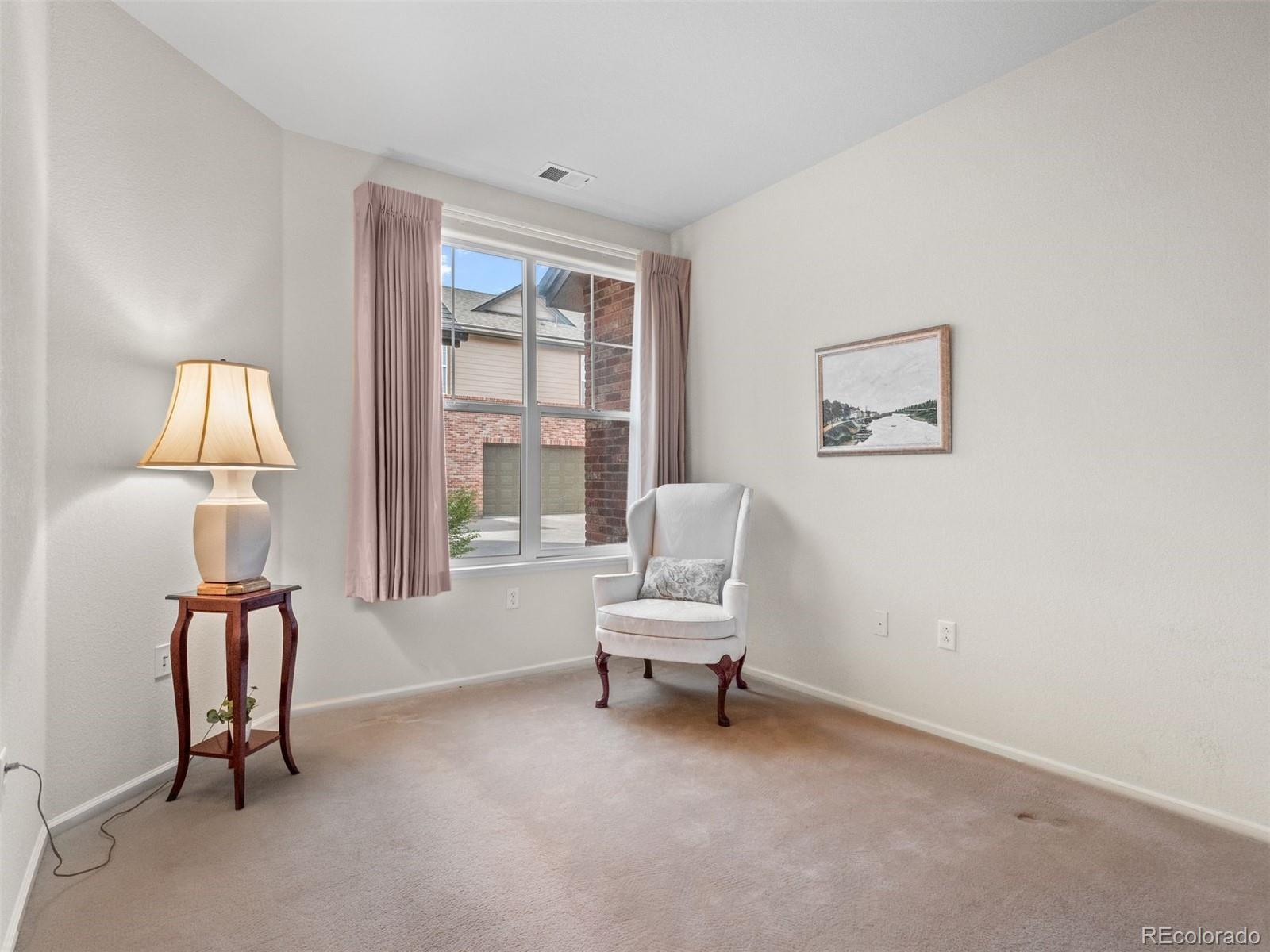 2240 S Vaughn Way Unit: 103