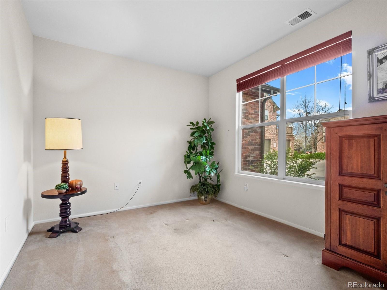2240 S Vaughn Way Unit: 103