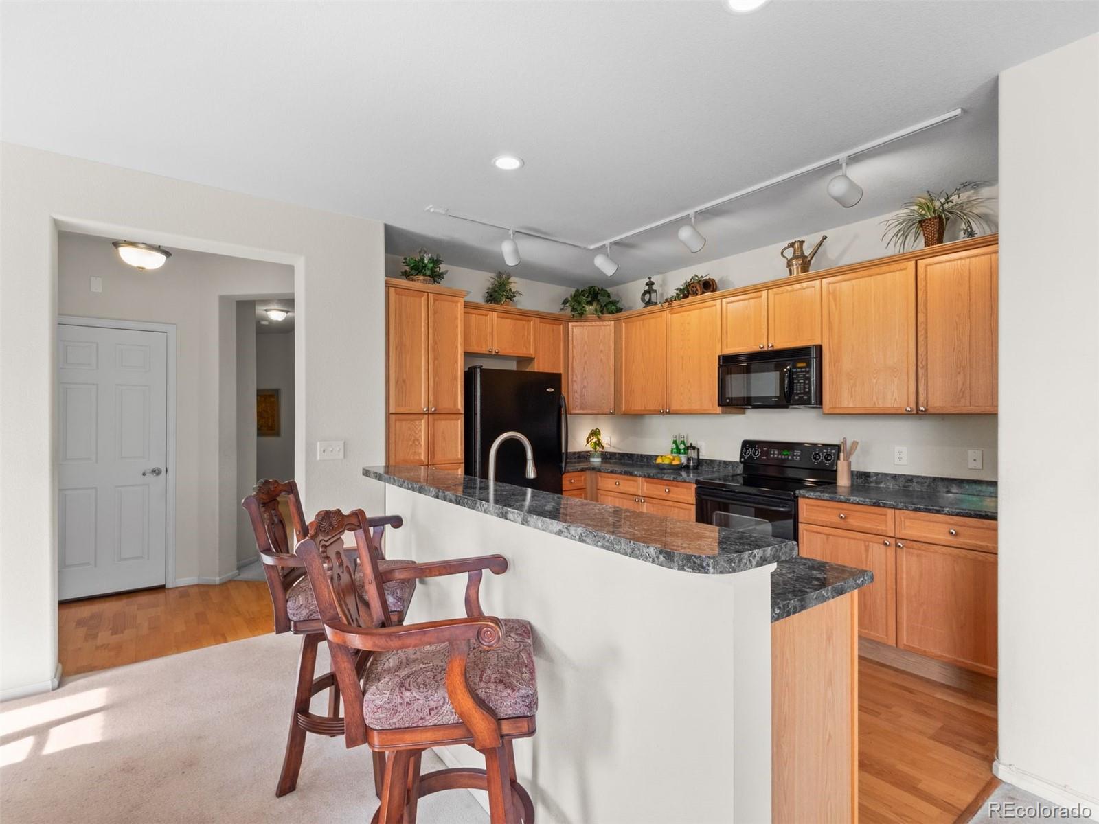 2240 S Vaughn Way Unit: 103