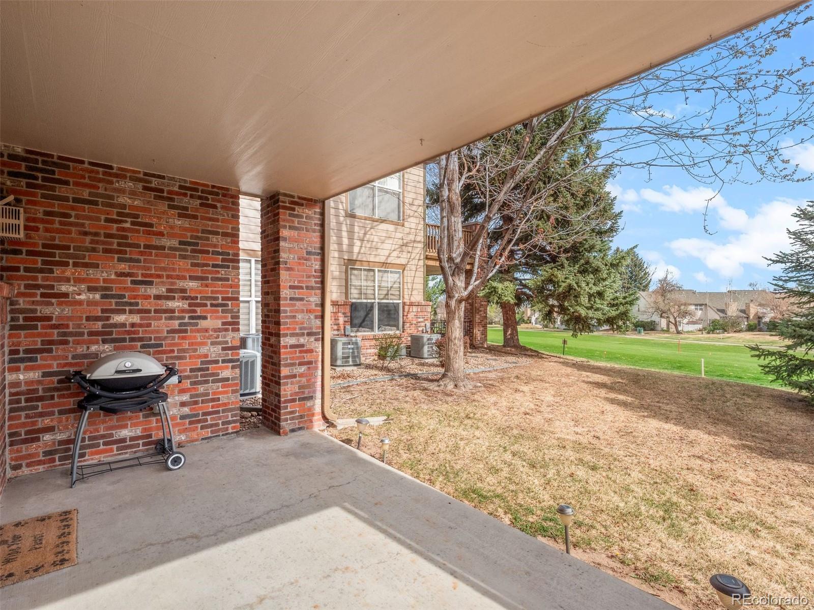 2240 S Vaughn Way Unit: 103