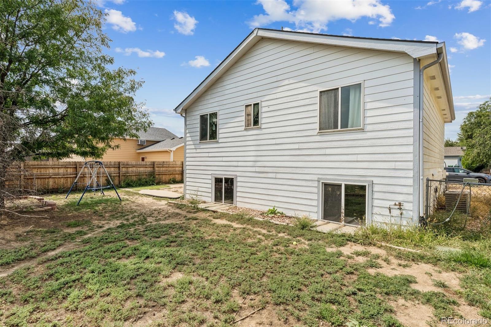 3820 Riverside Parkway