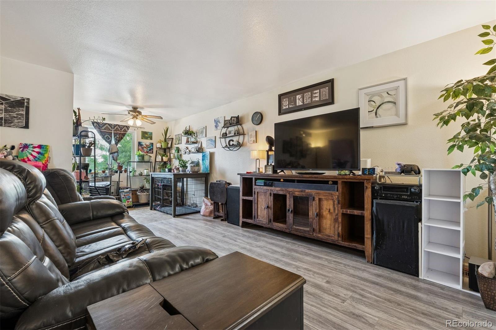 3820 Riverside Parkway