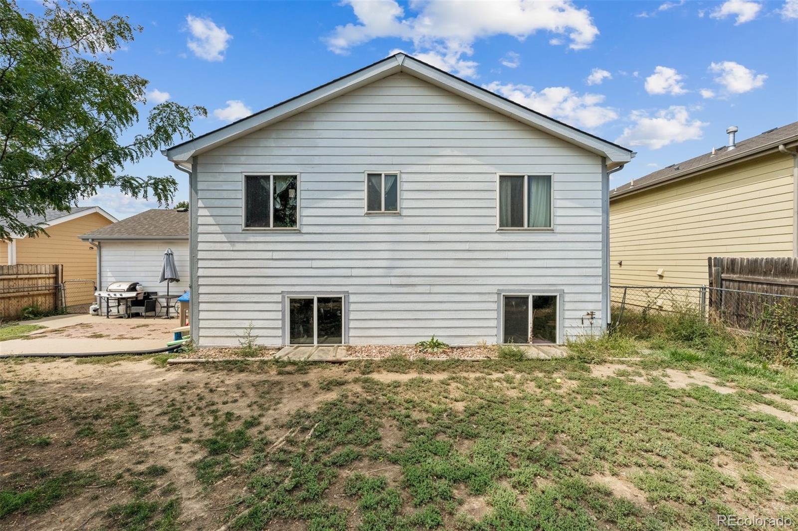 3820 Riverside Parkway