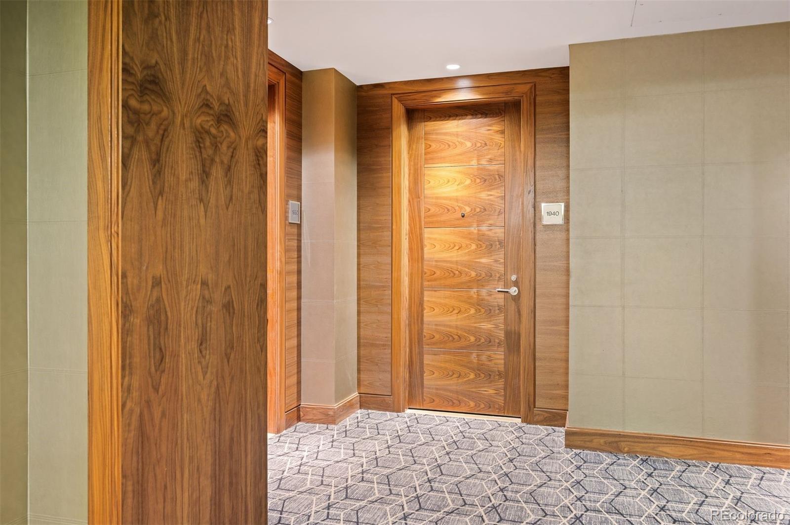 1133 14th Street Unit: 1940