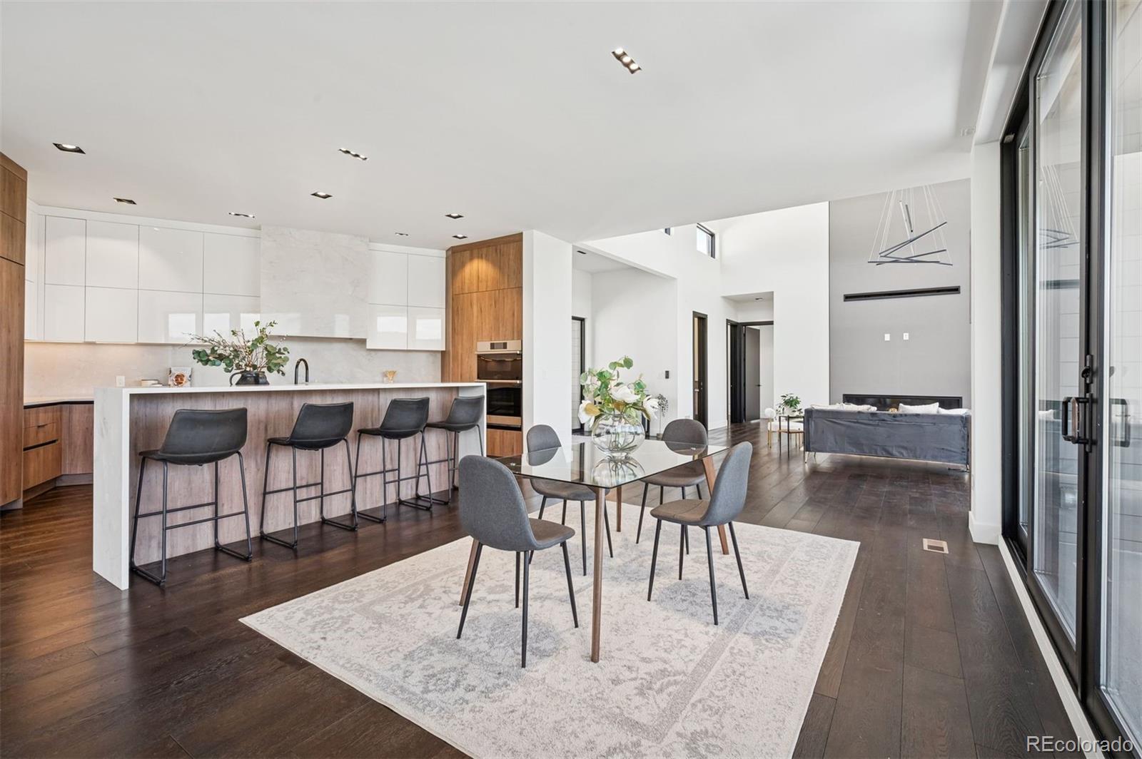 545 Strada Rossa Road