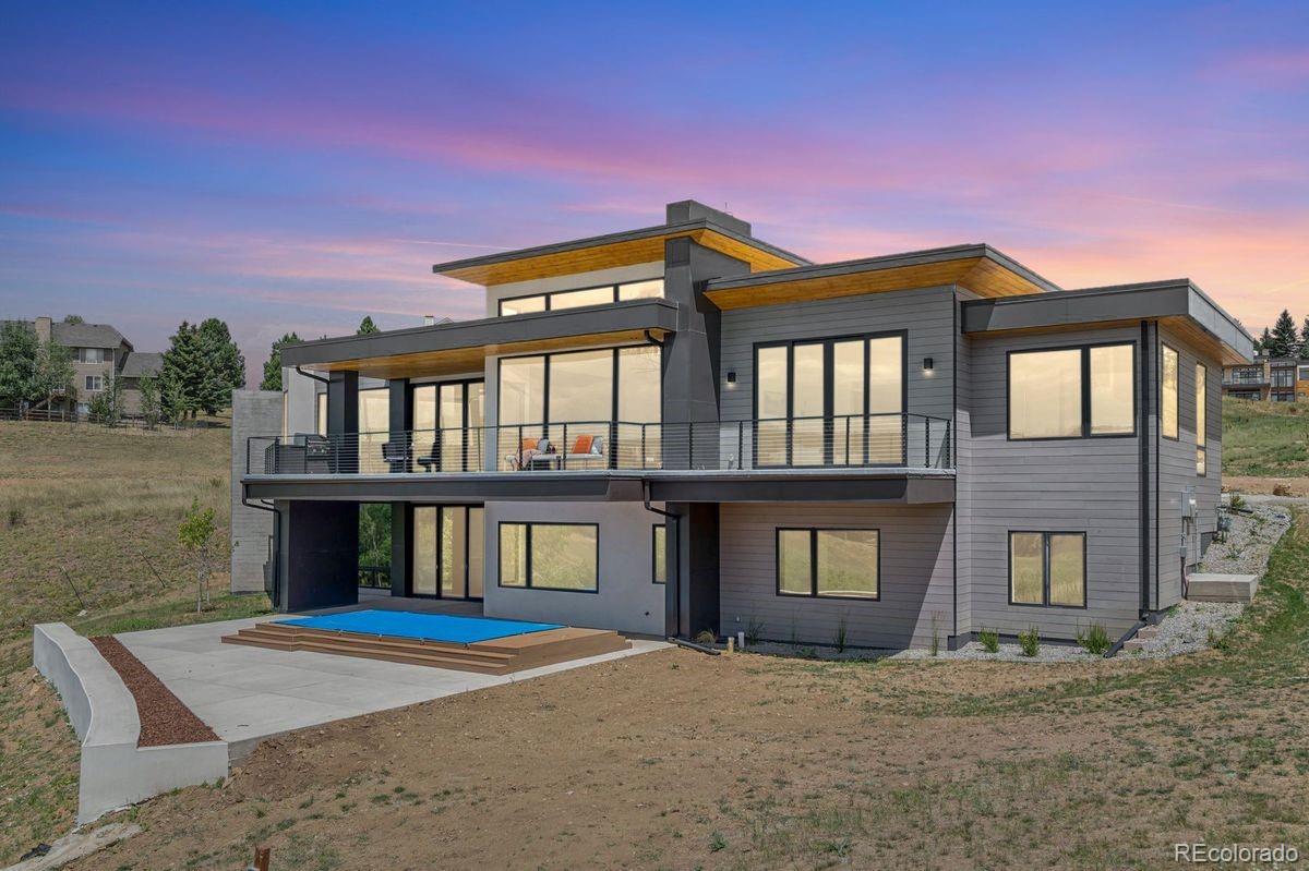 545 Strada Rossa Road