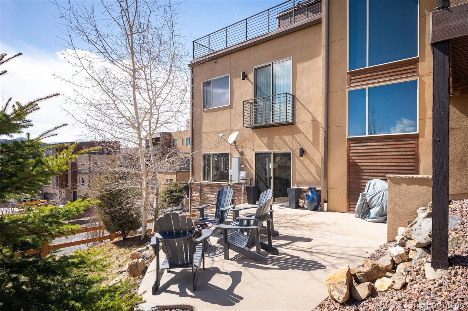 28464 Tepees Way