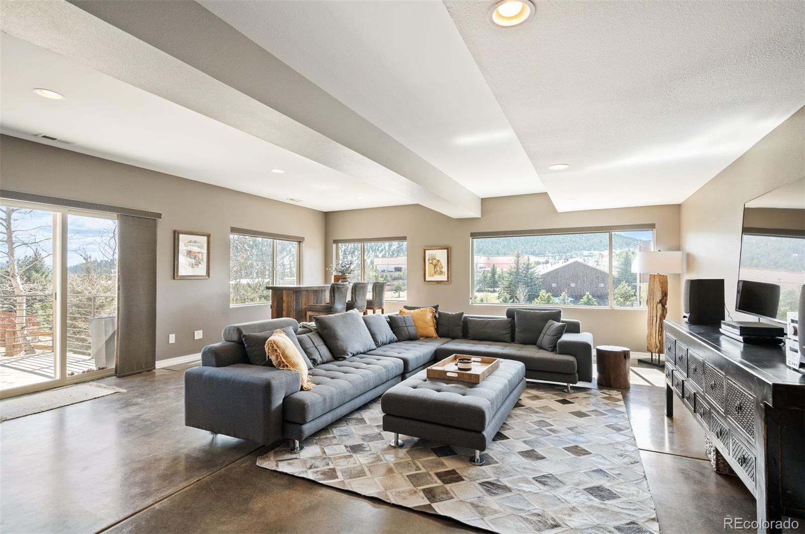 28464 Tepees Way