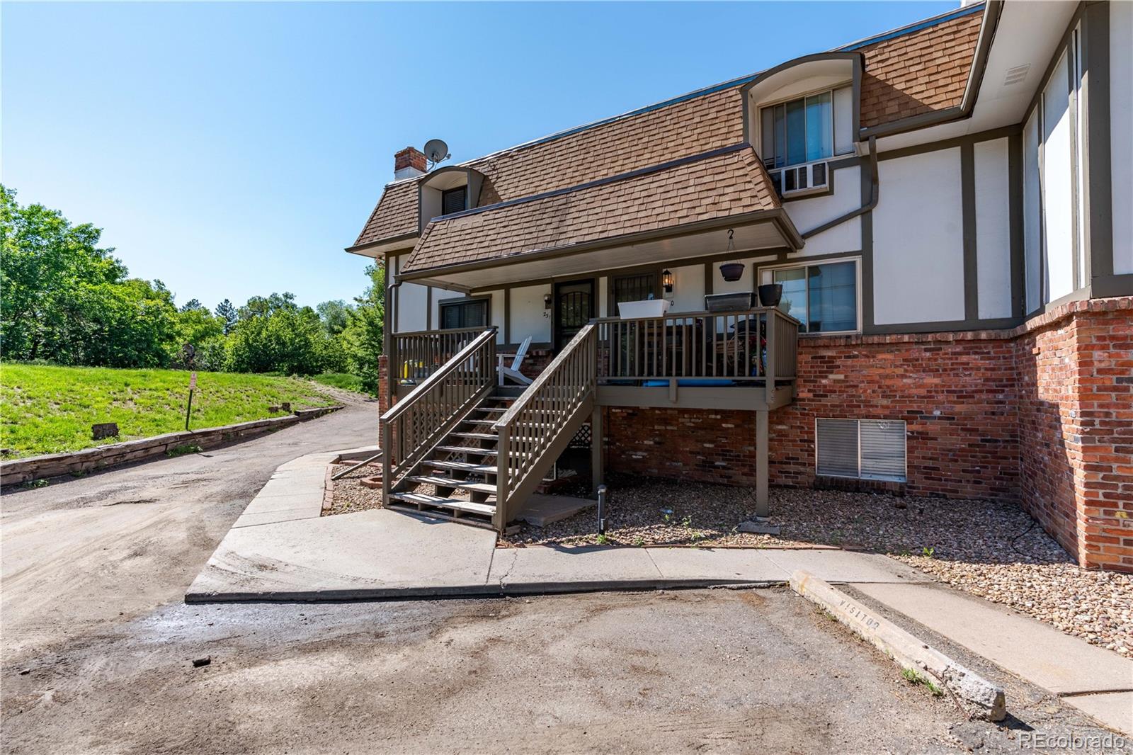 2700 S Holly Street Unit: 115