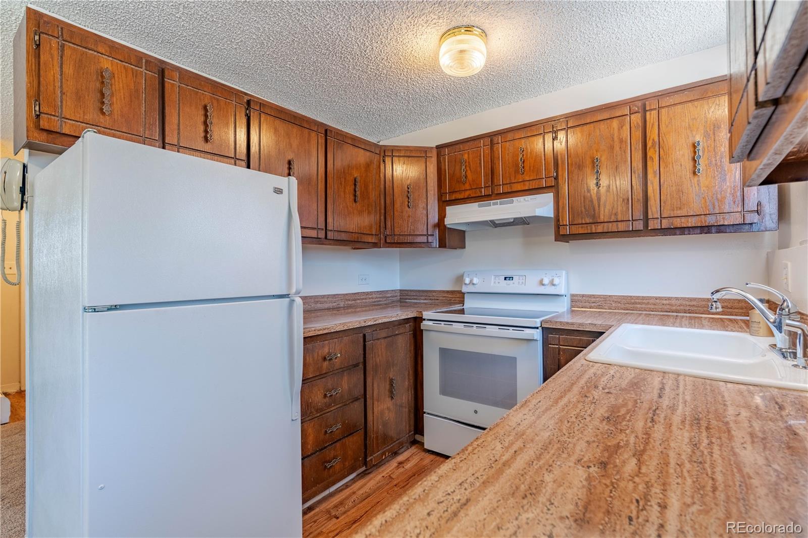 2700 S Holly Street Unit: 115