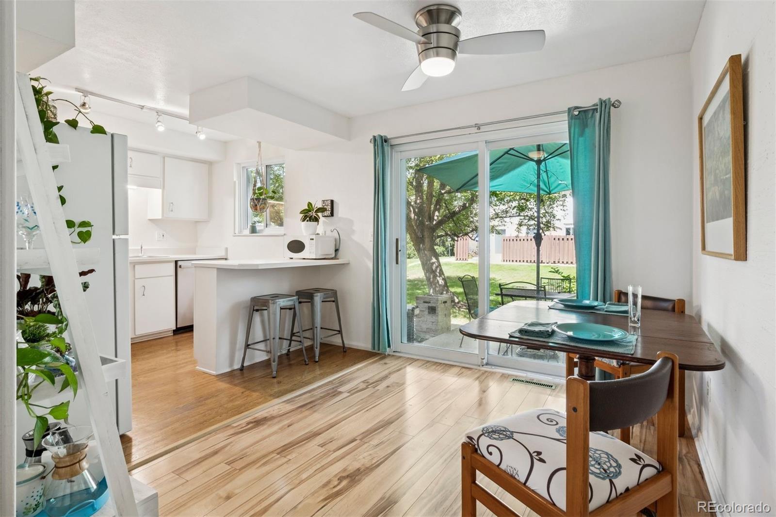 4808 E Hinsdale Place