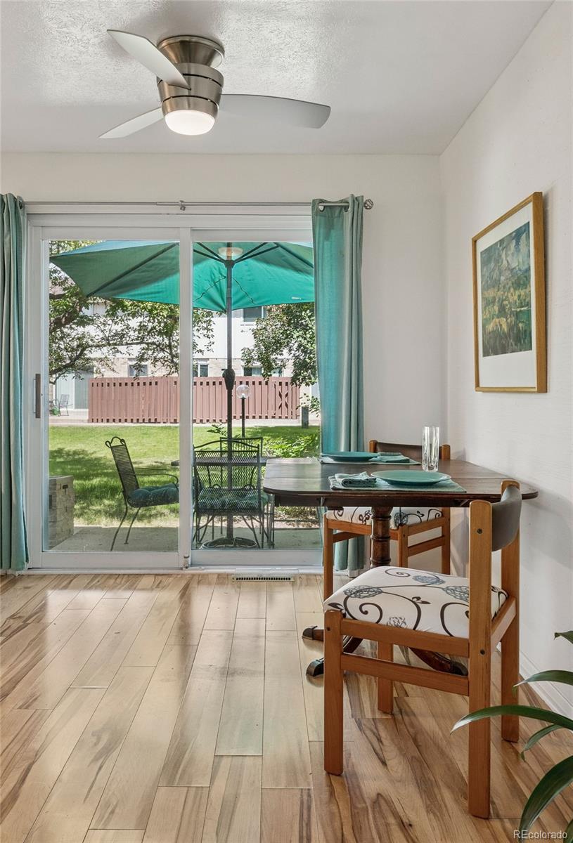 4808 E Hinsdale Place