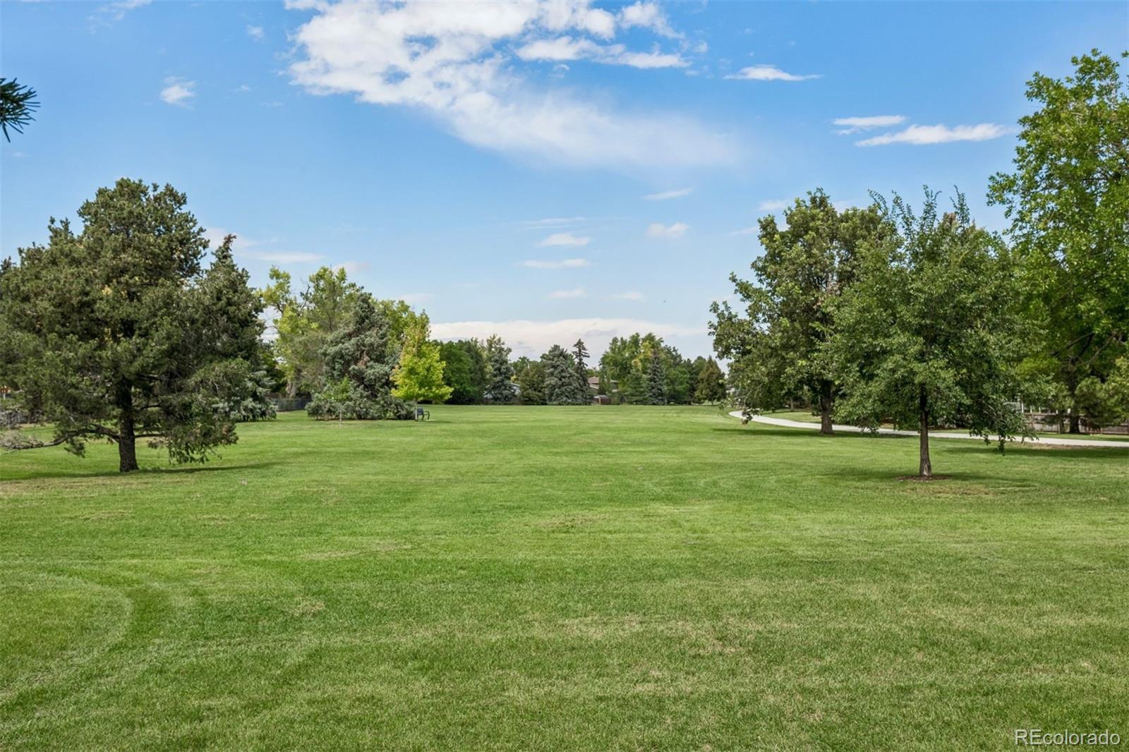 4808 E Hinsdale Place