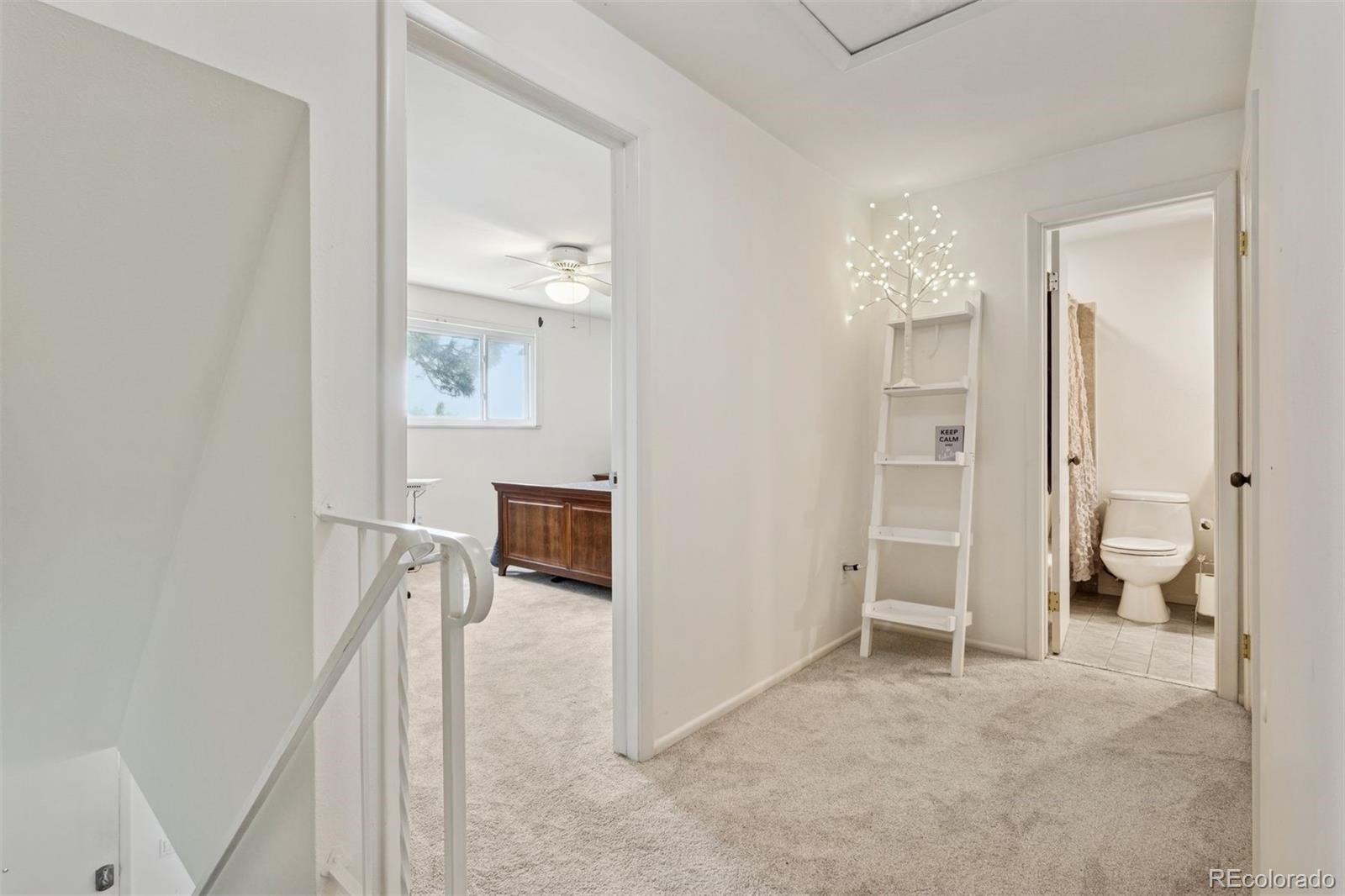 4808 E Hinsdale Place