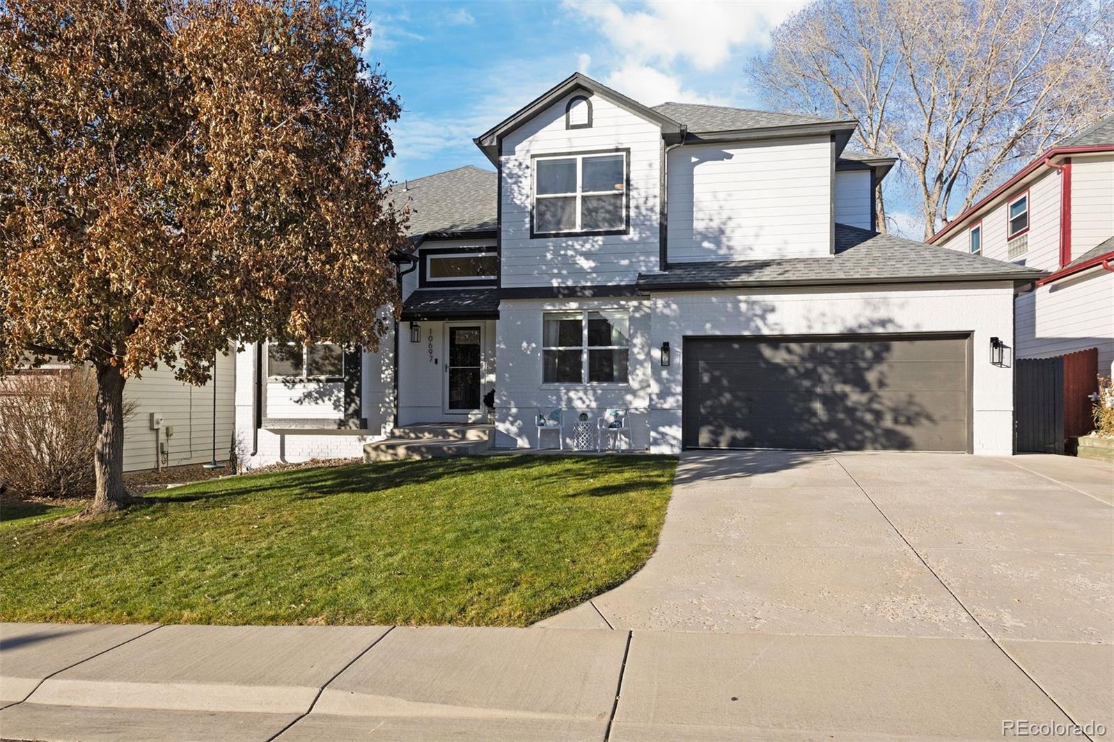 10697 W Peakview Drive