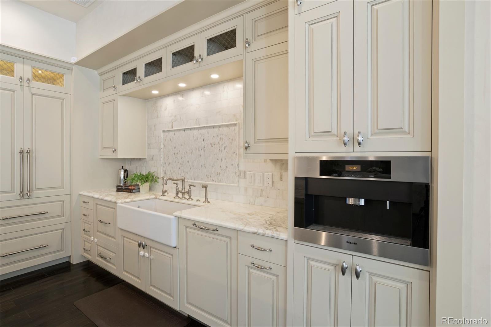 401 S Garfield Street Unit: 15