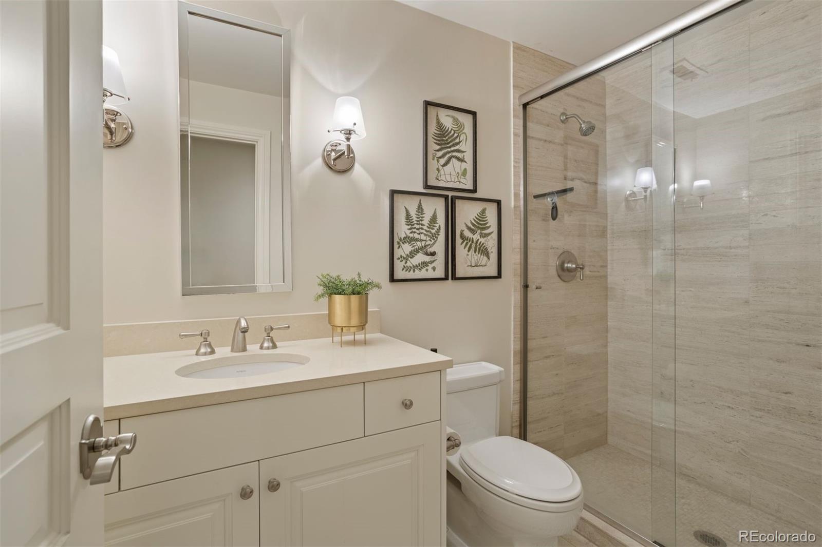 401 S Garfield Street Unit: 15