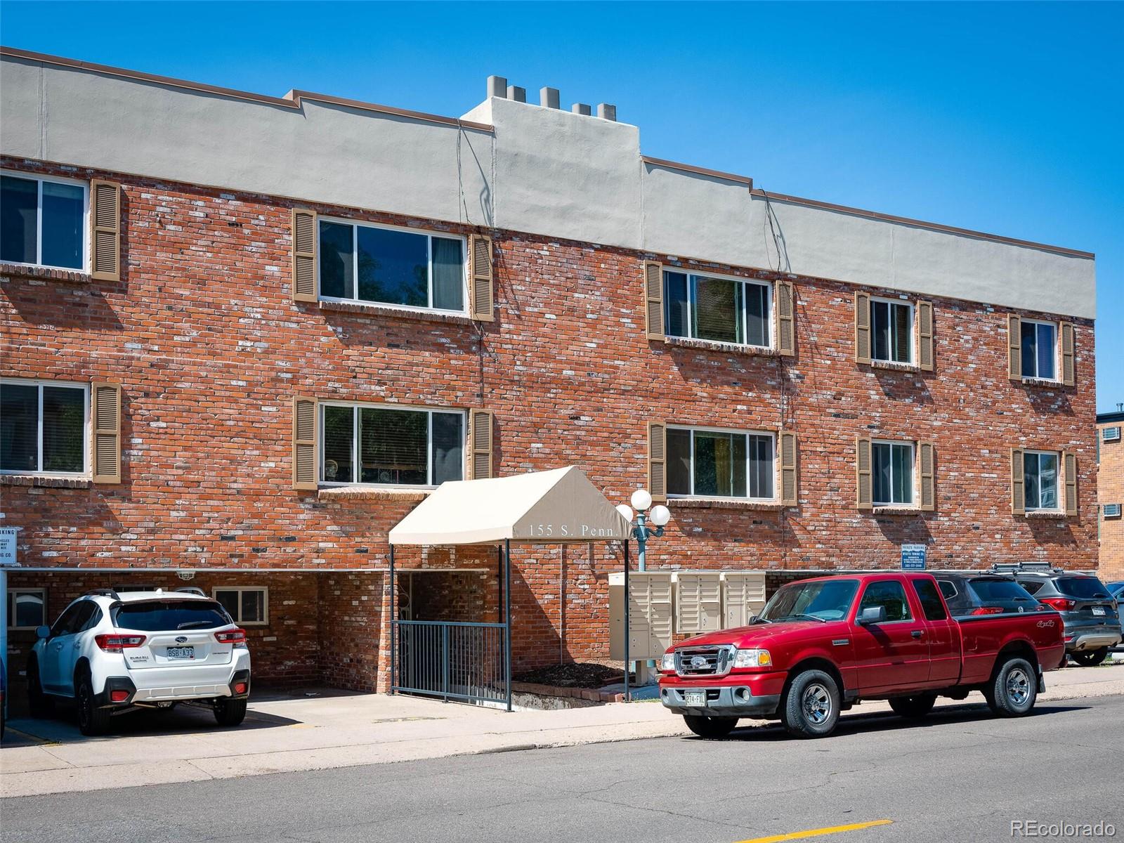 155 S Pennsylvania Street Unit: 101