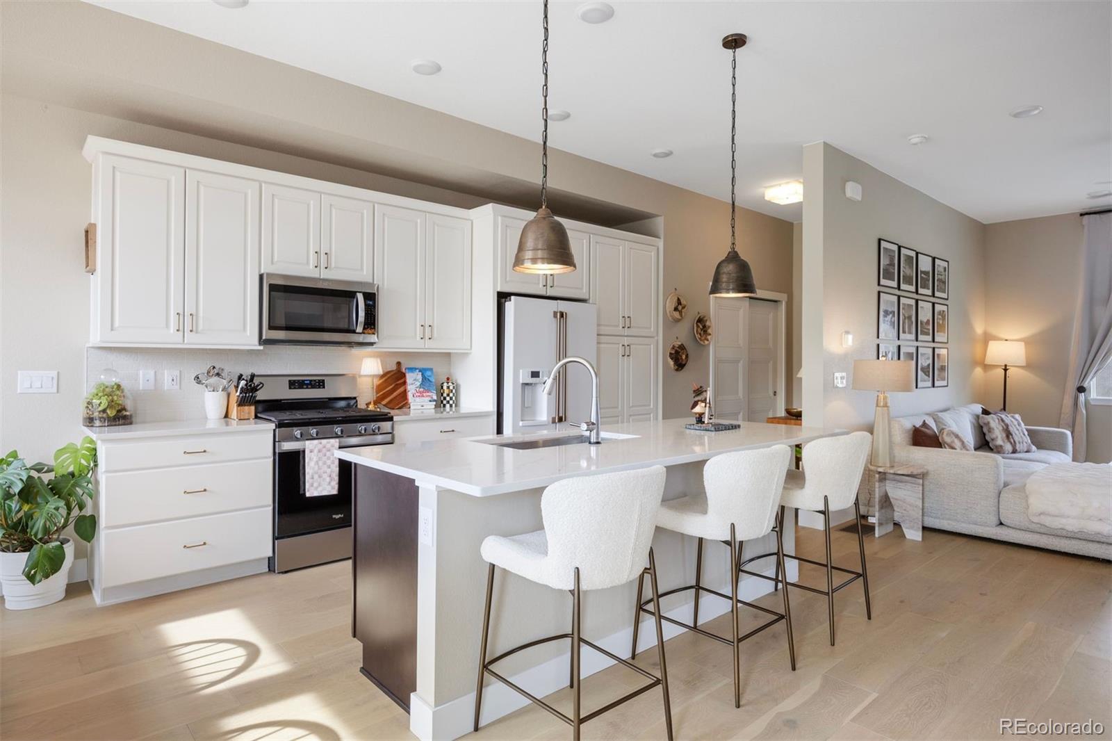 2250 S Mcintyre Street