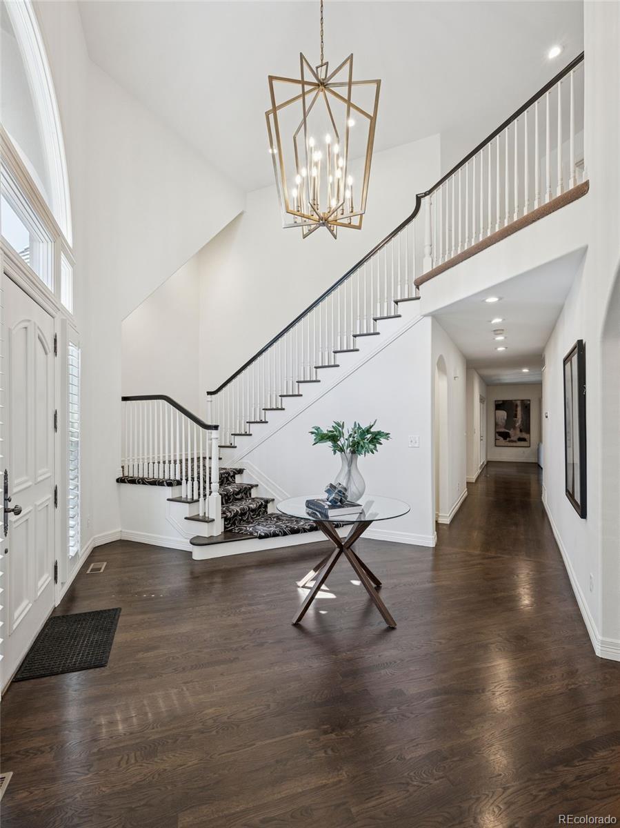 400 S Steele Street Unit: 61