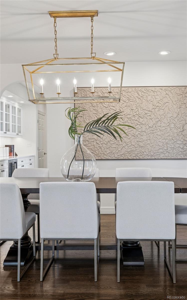 400 S Steele Street Unit: 61