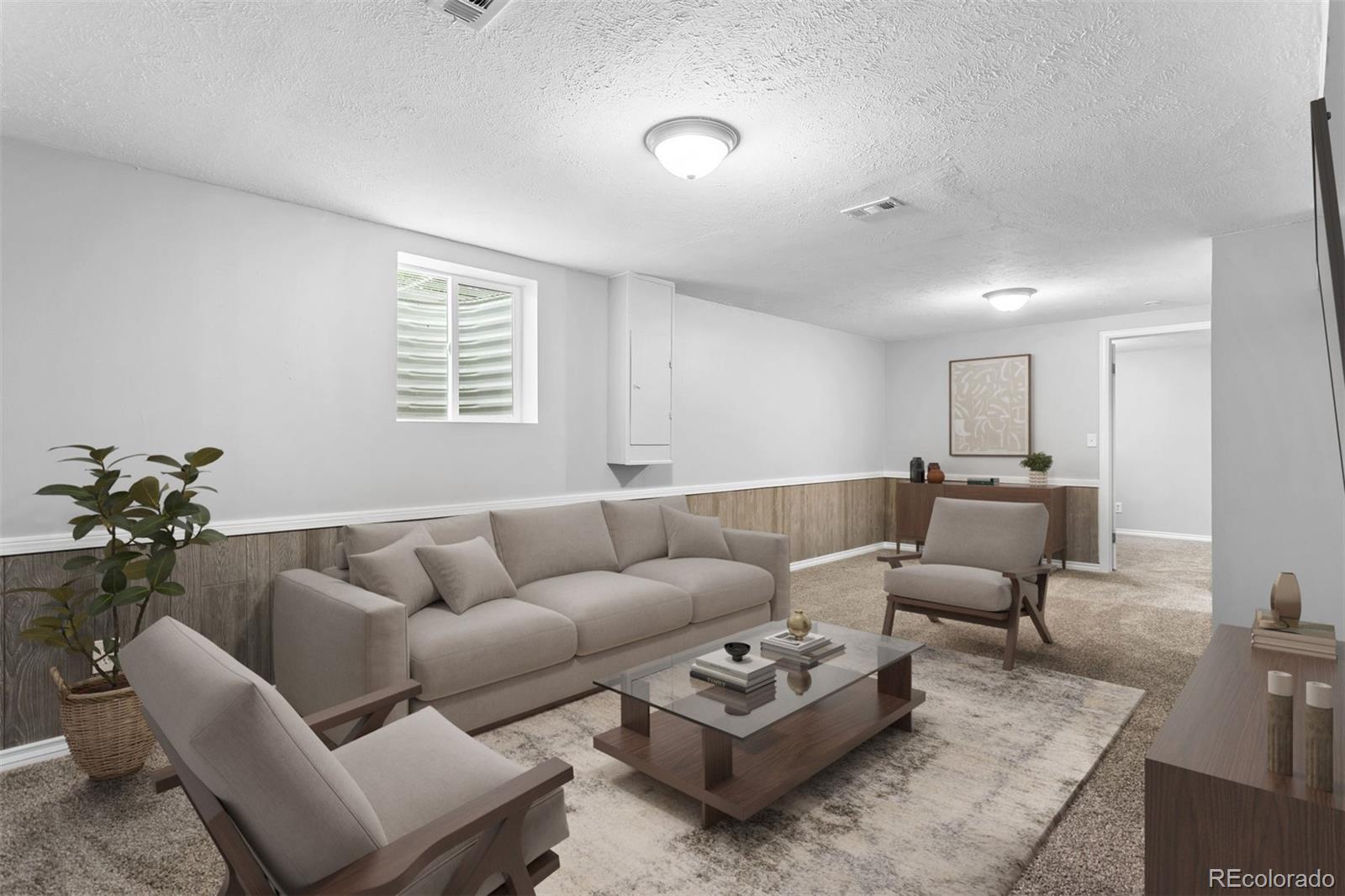 15976 E Bethany Place