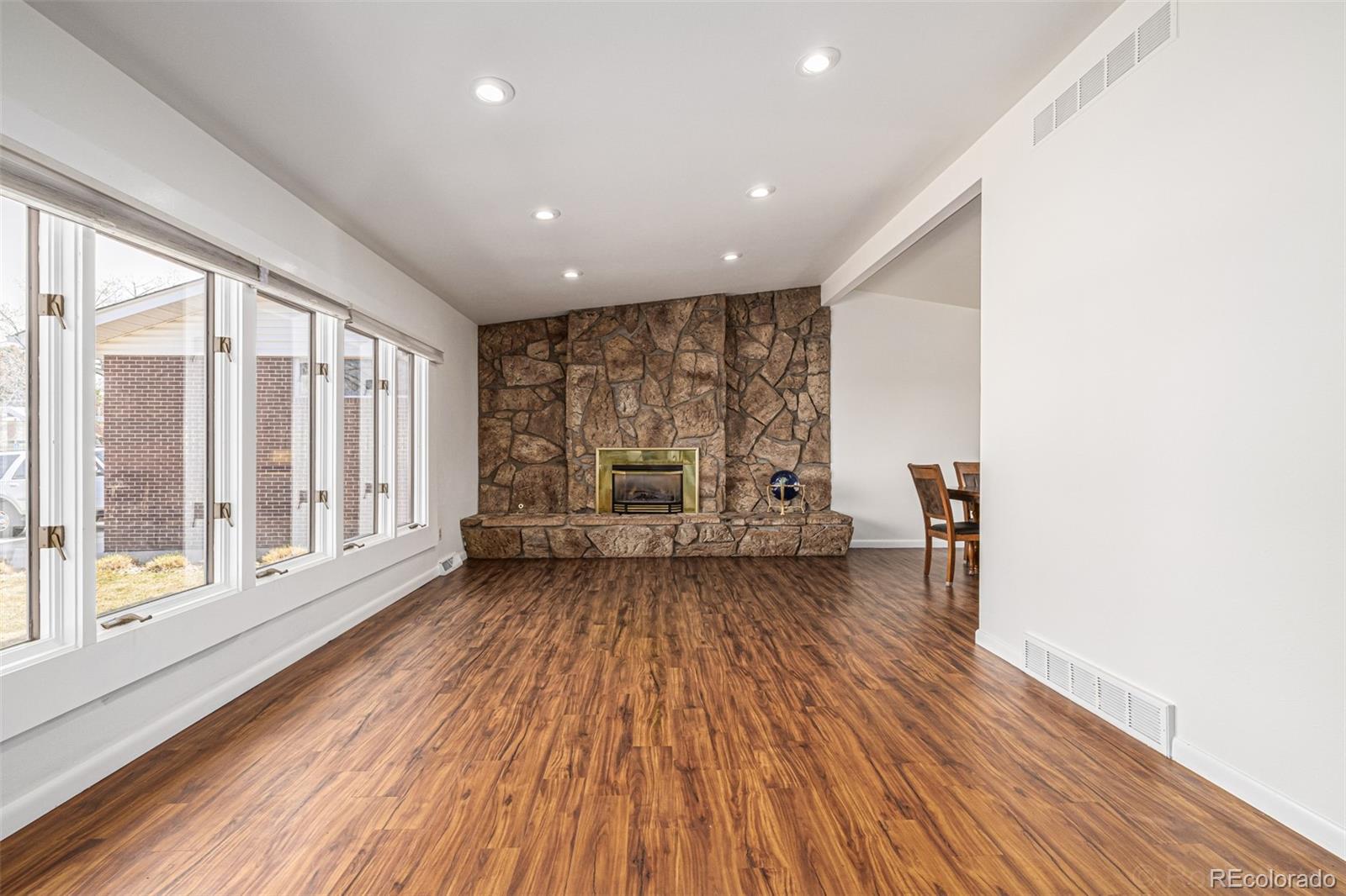 529 S Magnolia Lane