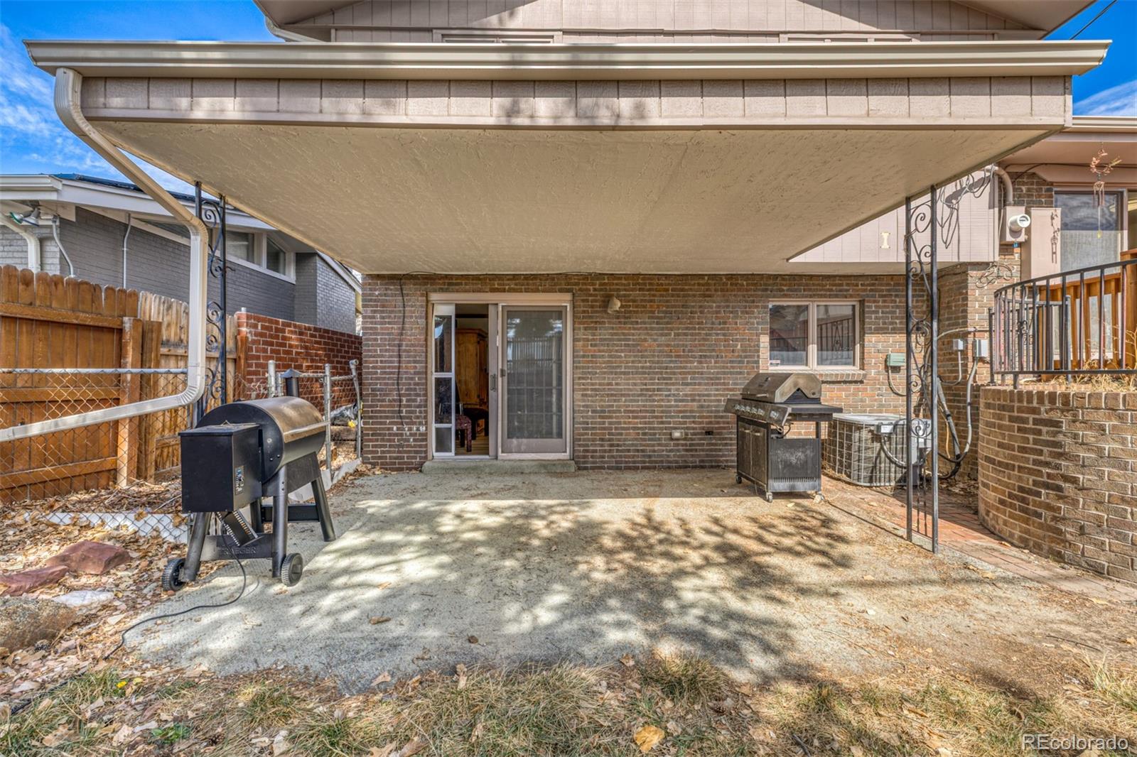 529 S Magnolia Lane