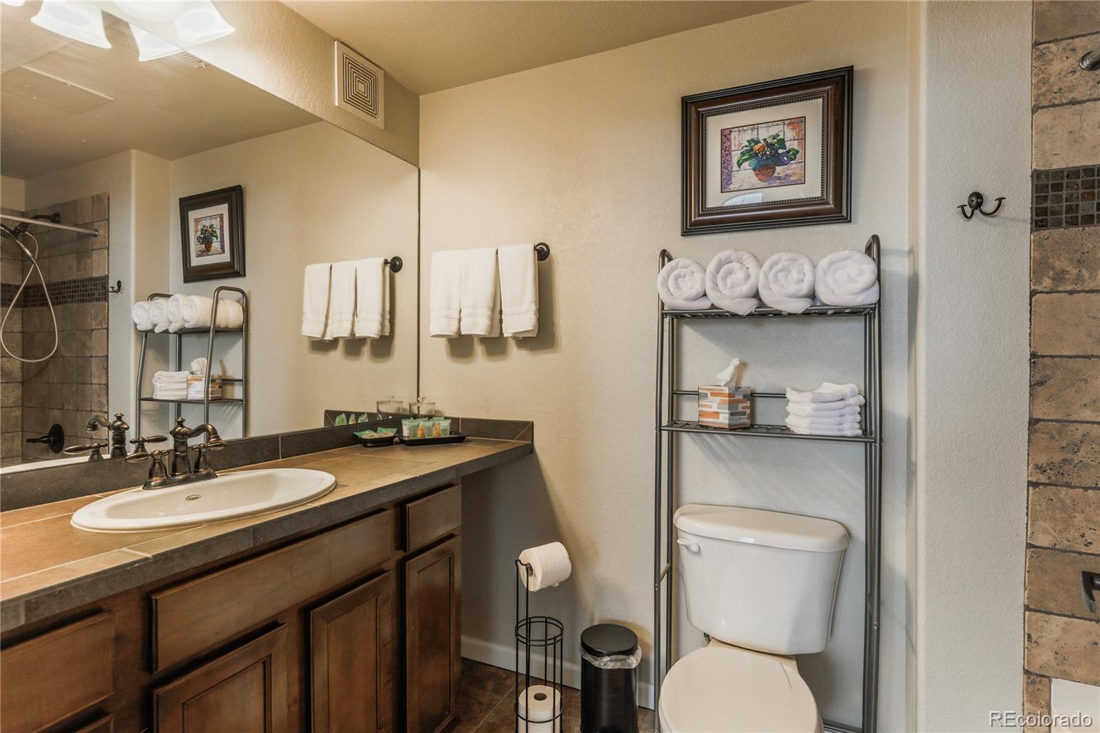 160 Village Road Unit: 201