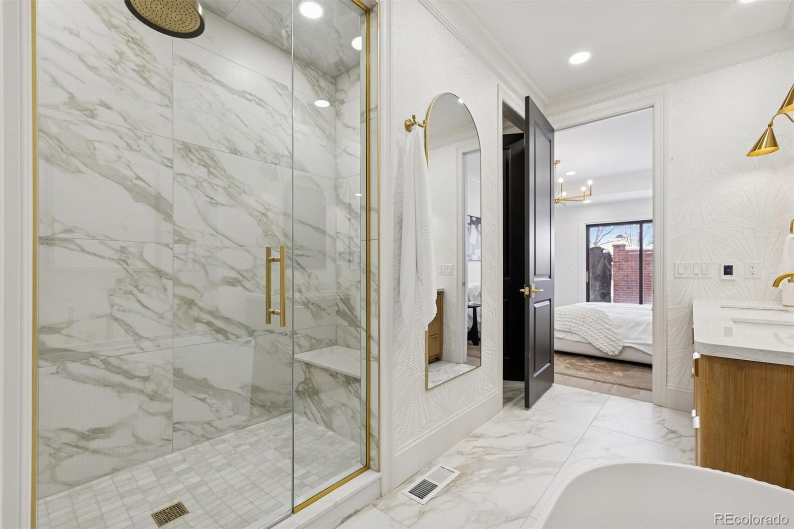 2552 E Alameda Avenue Unit: 47